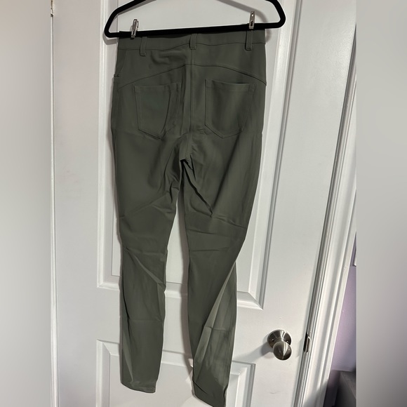 Lululemon City Sleek Slim-fit 5 pocket High-Rise pant * Full length - Picture 4 of 5